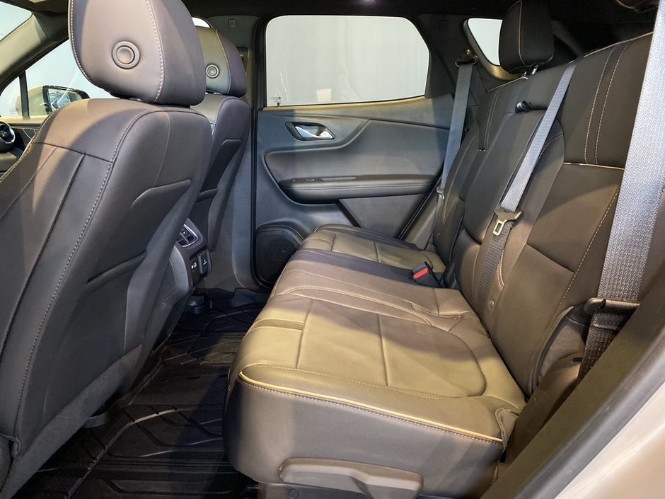 2022 Chevrolet Blazer Premier AWD-19