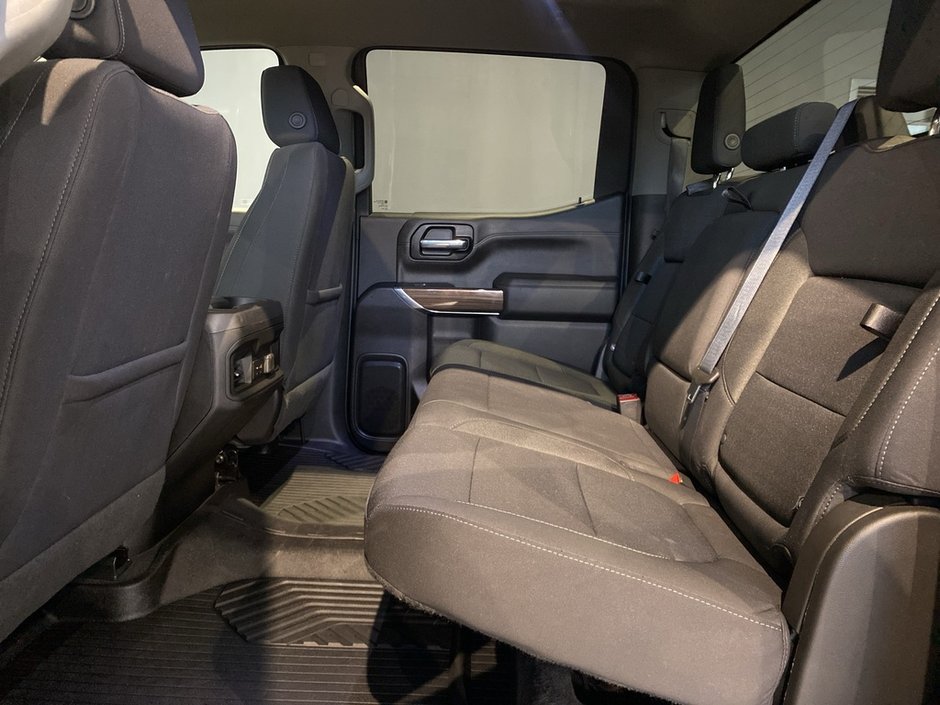 2021 Chevrolet Silverado 1500 Crew Cab 4x4 LT Trail Boss / Standard Box-19