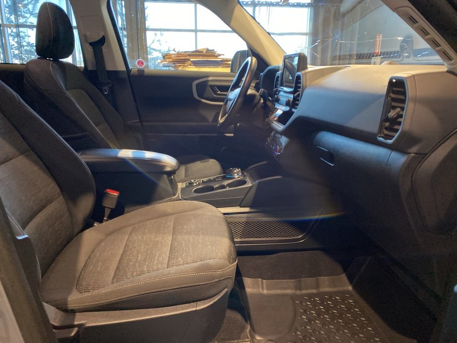 2021 Ford Bronco Sport Base 4x4-19