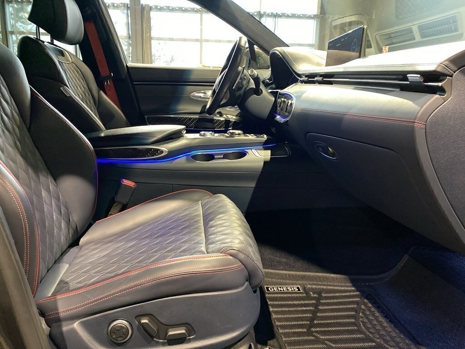 2024 GENESIS GV70 3.5T Sport Plus w/LSD-23