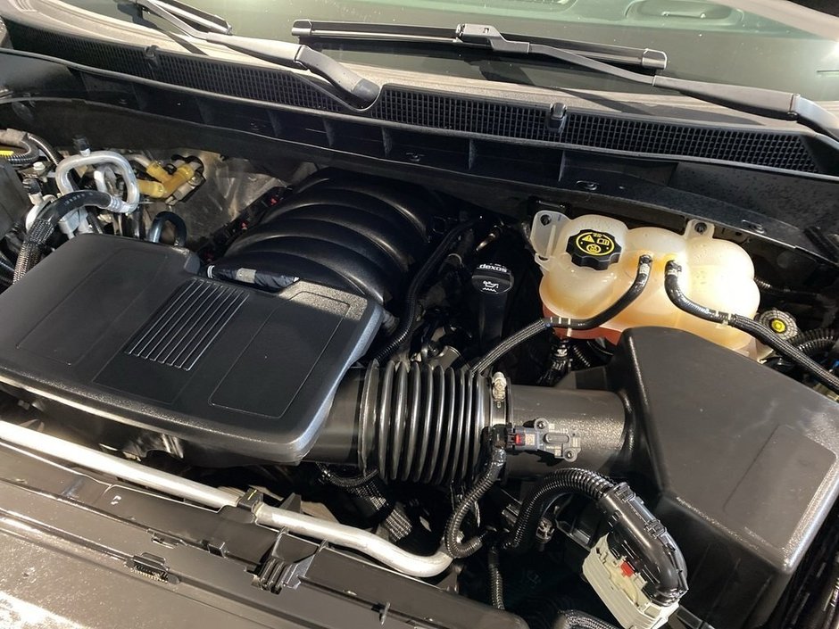 2022 GMC Yukon XL 4x4 SLT-29