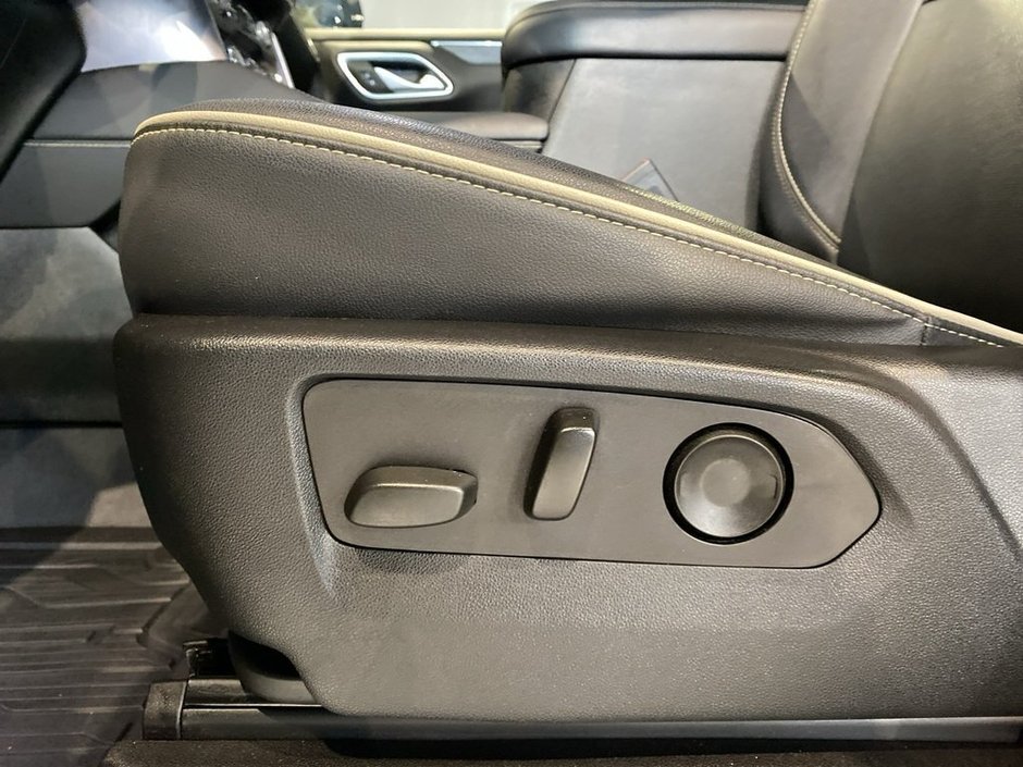 2022 GMC Yukon XL 4x4 SLT-13