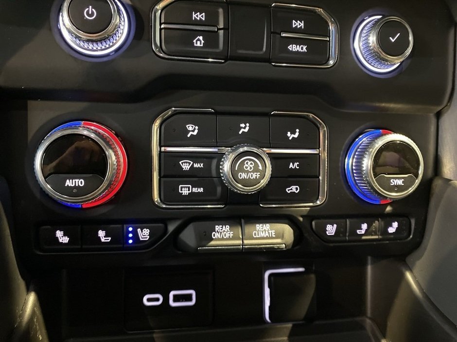 2022 GMC Yukon XL 4x4 SLT-14