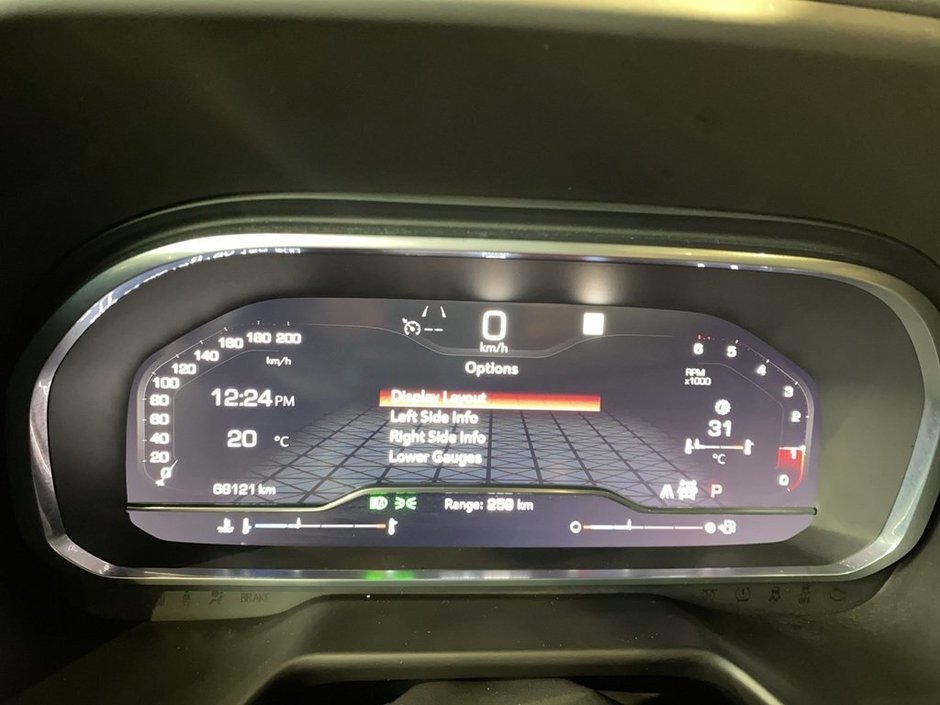 2022 GMC Yukon XL 4x4 SLT-17