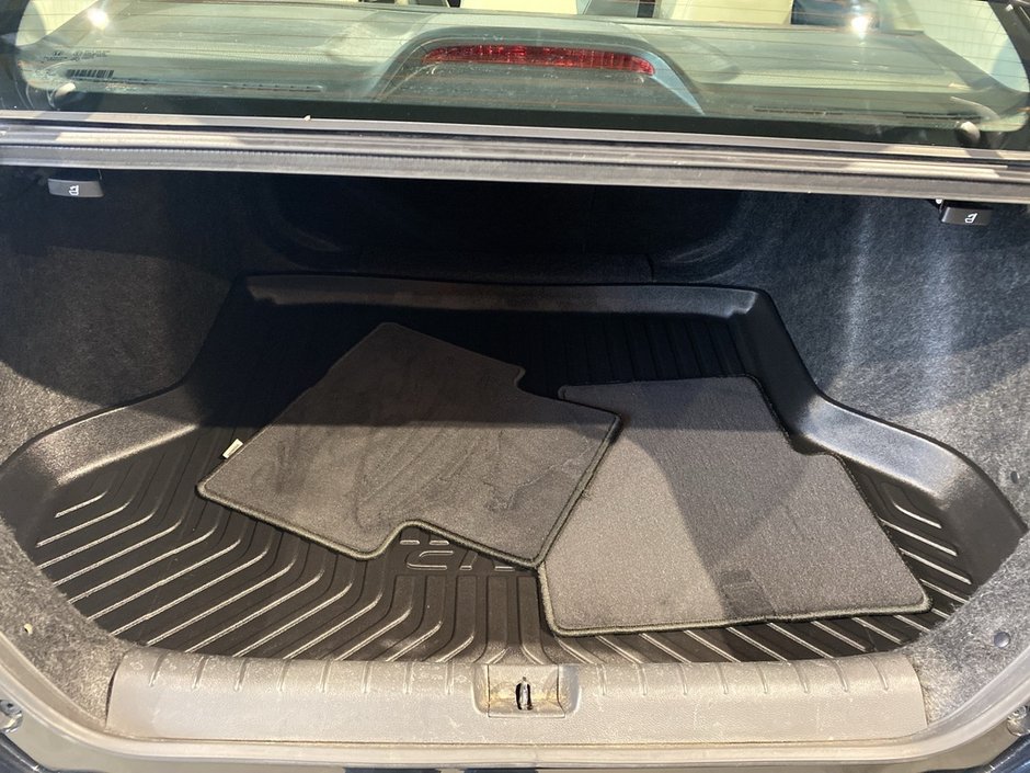 2018 Honda Civic Sedan Touring CVT-14