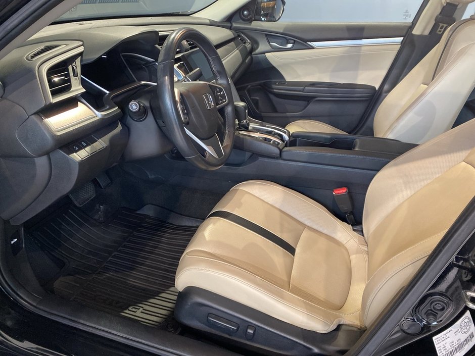2018 Honda Civic Sedan Touring CVT-9