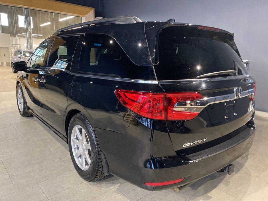 2019 Honda Odyssey Touring-2