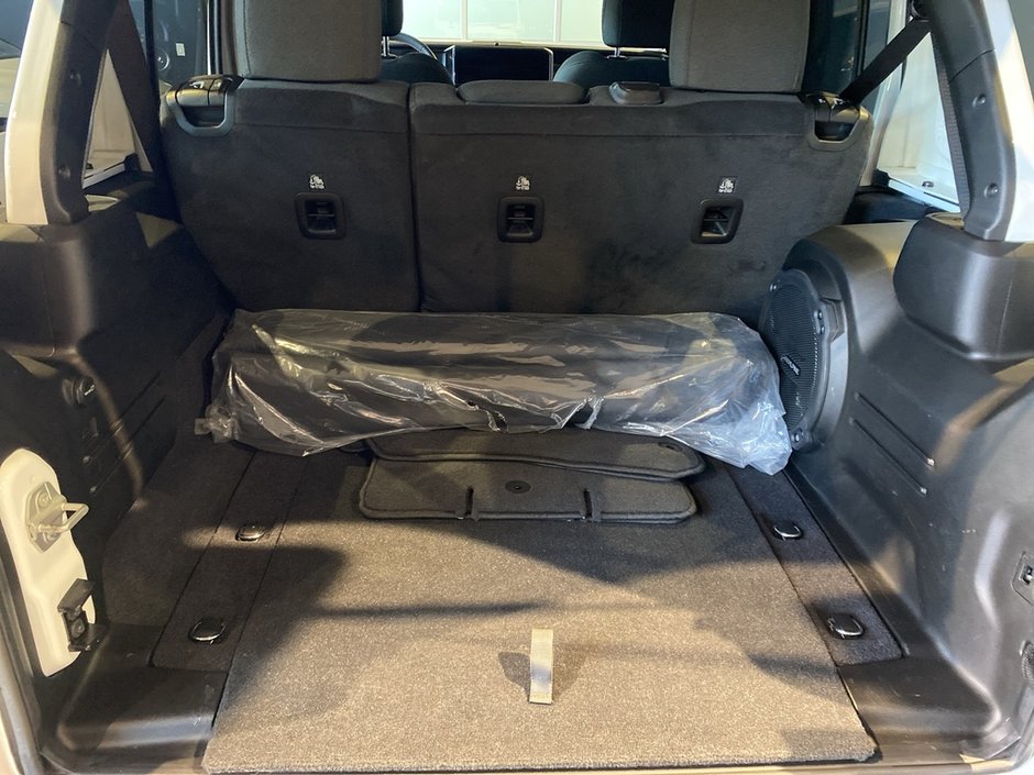 2024 Jeep Wrangler Rubicon 4 Door 4x4-19