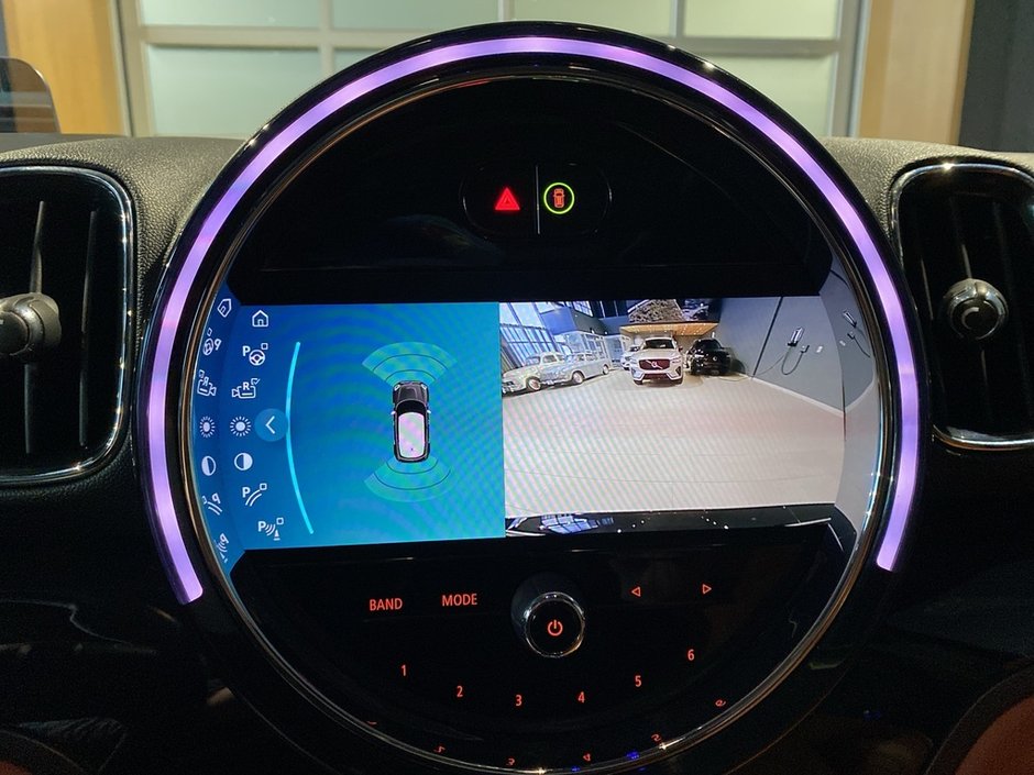 2022 MINI COOPER SE Countryman ALL4 Cooper SE-16