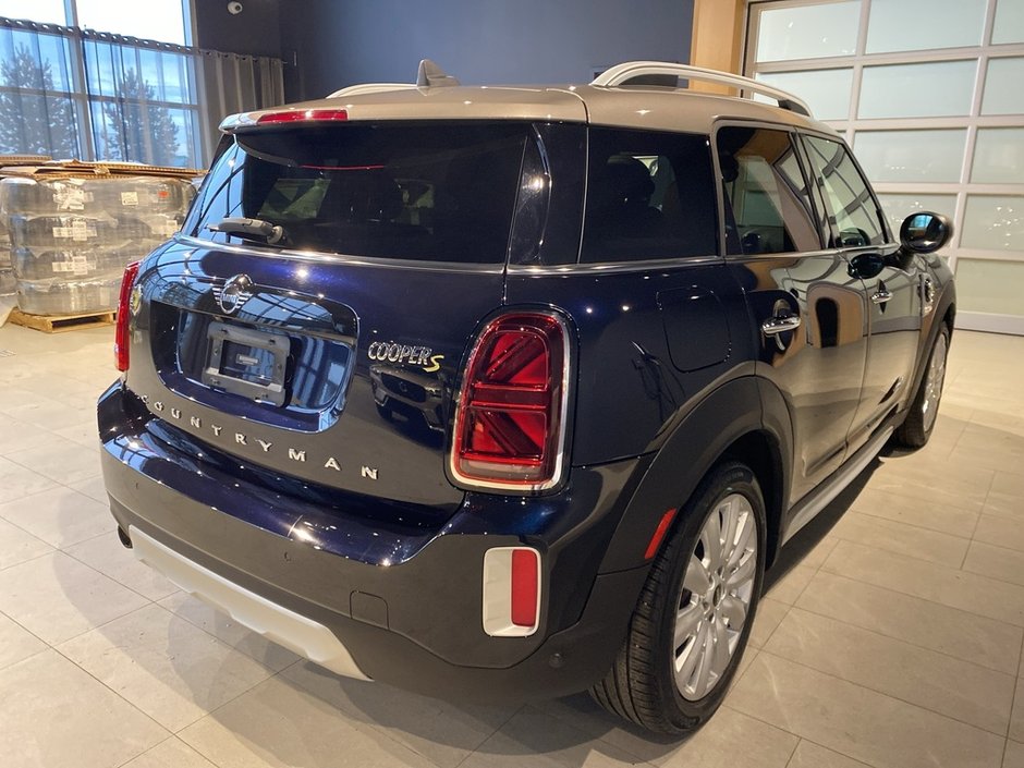 2022 MINI COOPER SE Countryman ALL4 Cooper SE-4