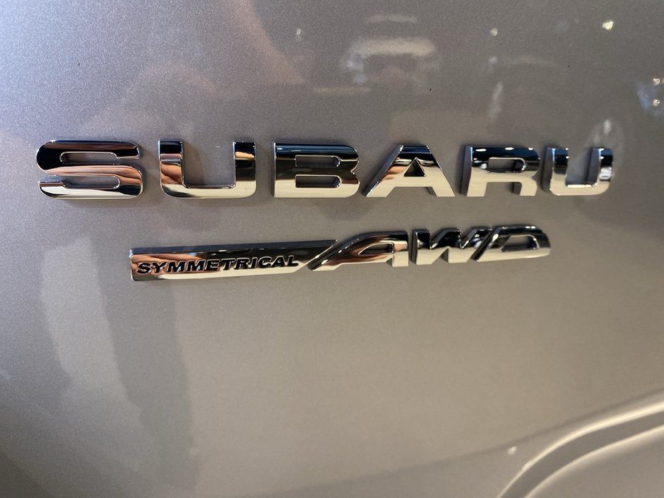 2023 Subaru Forester Touring 2.5L CVT-27