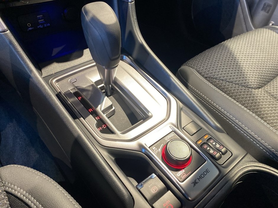 2023 Subaru Forester Touring 2.5L CVT-12