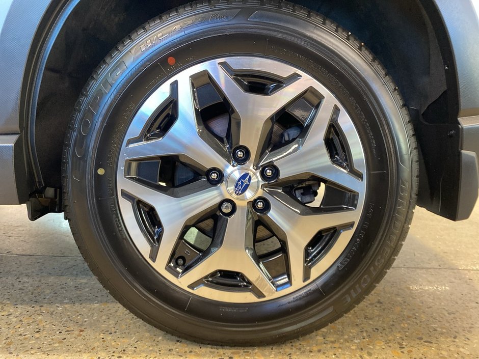 2023 Subaru Forester Touring 2.5L CVT-8