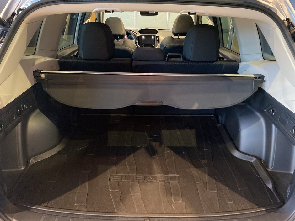 2023 Subaru Forester Touring 2.5L CVT-21