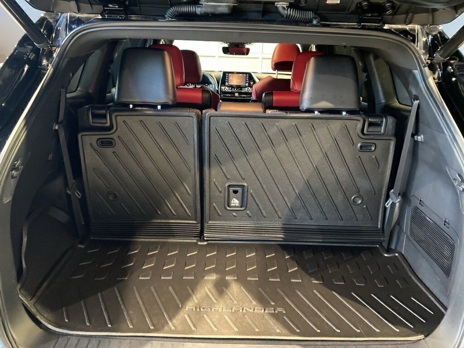 2021 Toyota Highlander XSE AWD-21