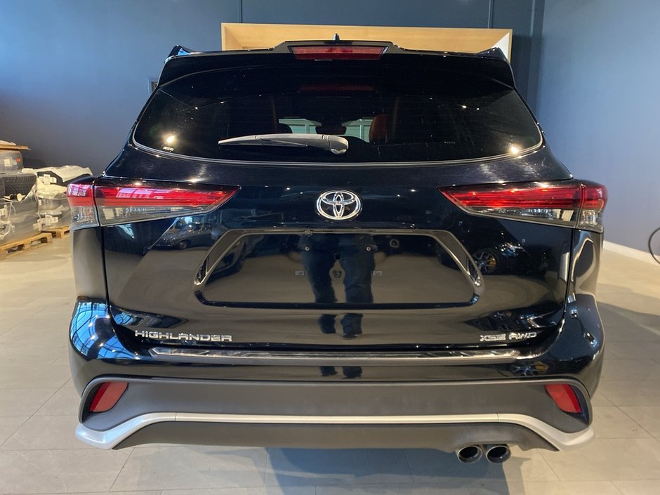 2021 Toyota Highlander XSE AWD-3