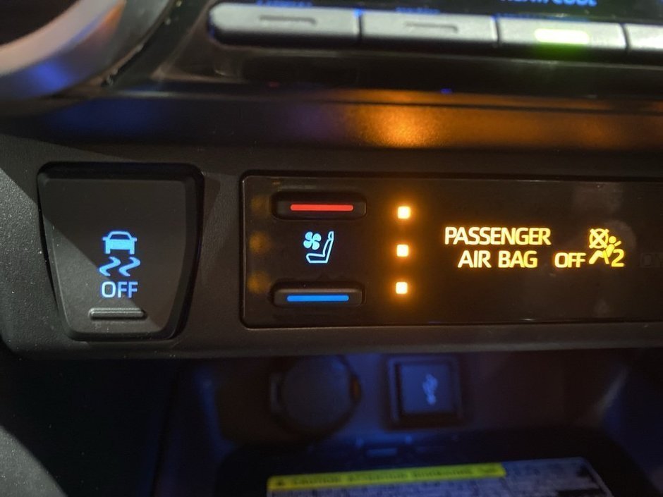 2021 Toyota RAV4 Hybrid Limited AWD-14