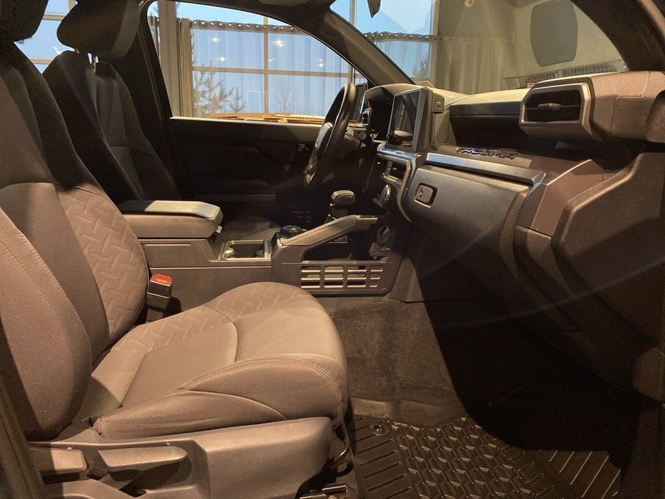 2025 Toyota Tacoma 4X4 Tacoma Double Cab AT-20