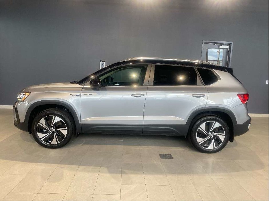 2024 Volkswagen Taos Highline 1.5T 7sp at DSG w/ Tip 4M-1