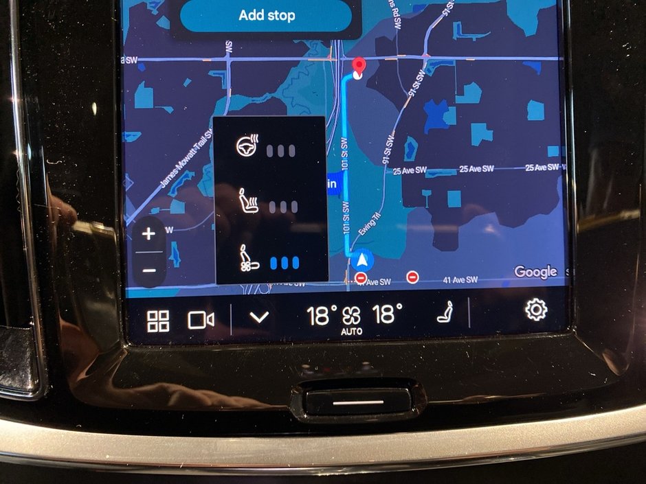 2025 Volvo S60 Plug-In Hybrid T8 AWD Ultra Black Edition-14