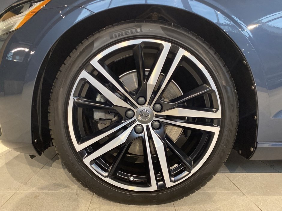 2022 Volvo S60 B5 AWD R-Design-8