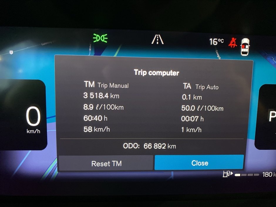 2023 Volvo S60 B5 AWD Plus - Dark-14