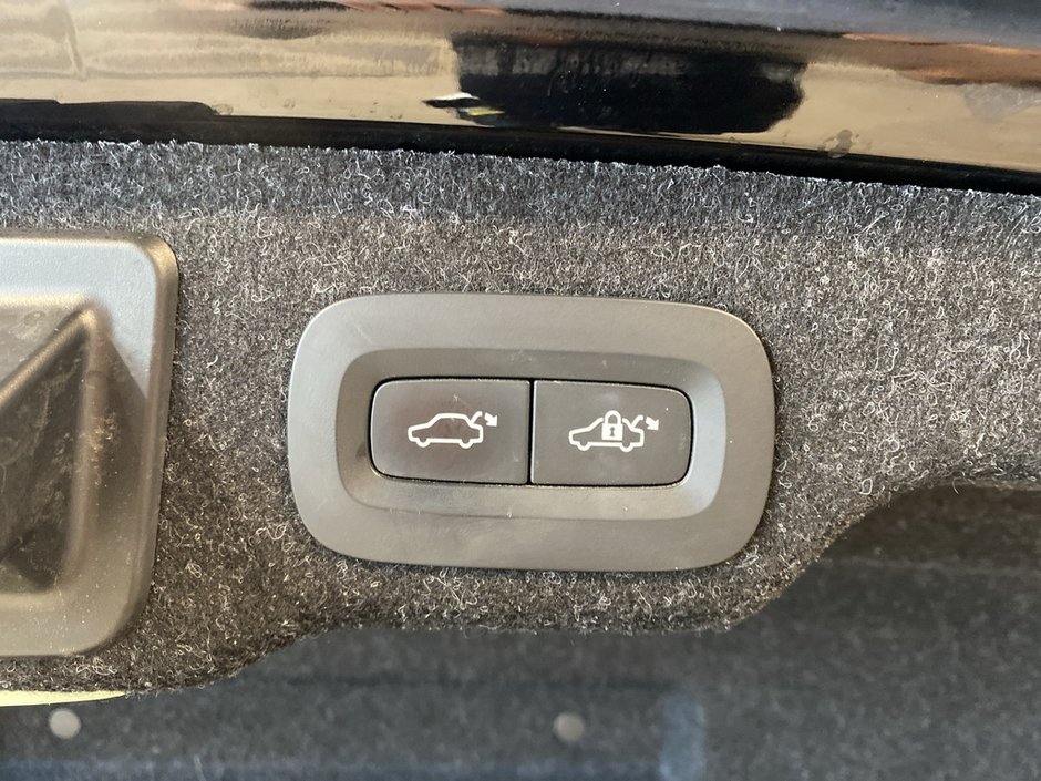 2023 Volvo S90 B6 AWD Ultimate - Bright-21