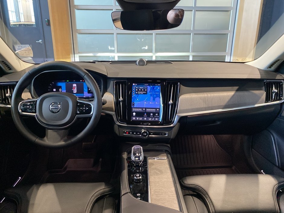 2023 Volvo S90 B6 AWD Ultimate - Bright-10