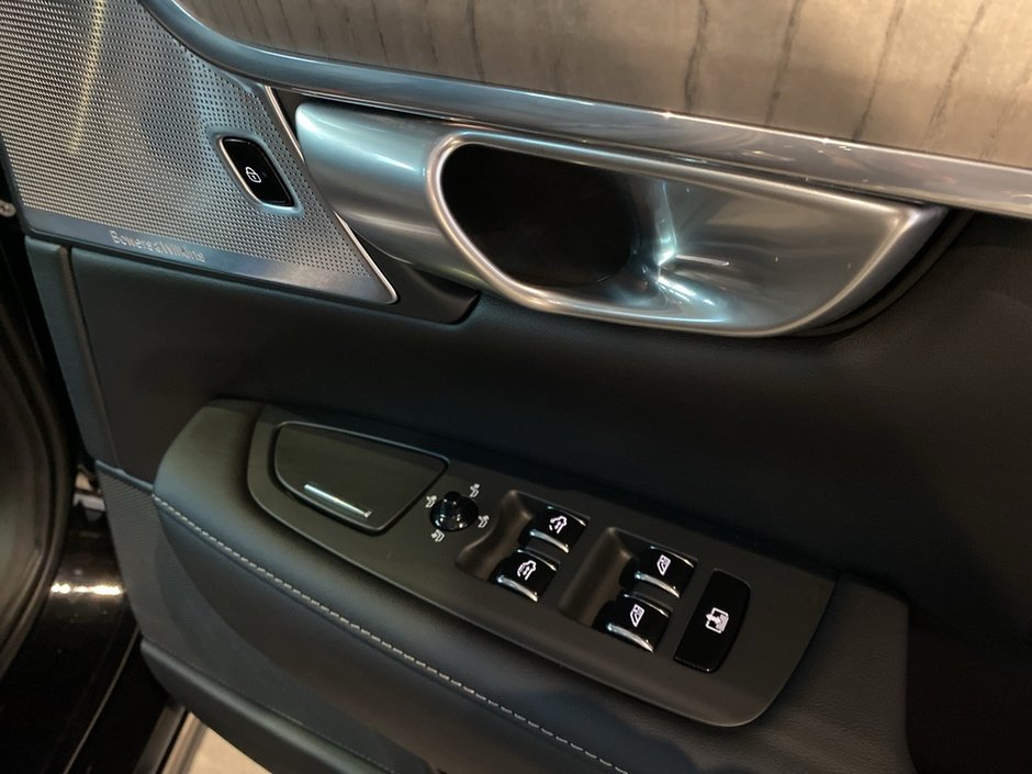 2023 Volvo S90 B6 AWD Ultimate - Bright-23