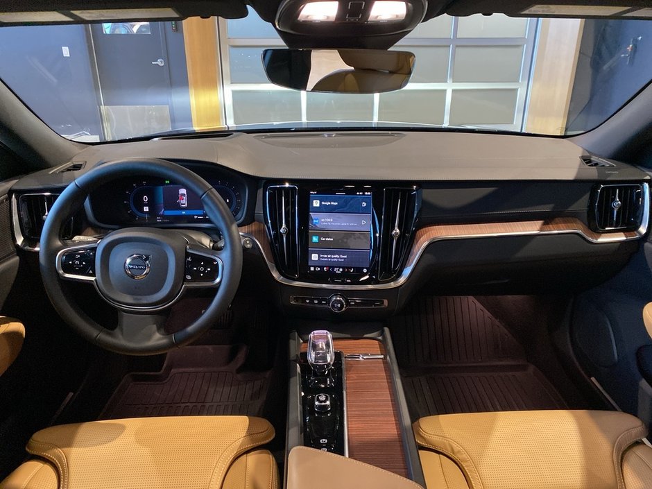 2025 Volvo V60 Cross Country B5 AWD Ultra-10