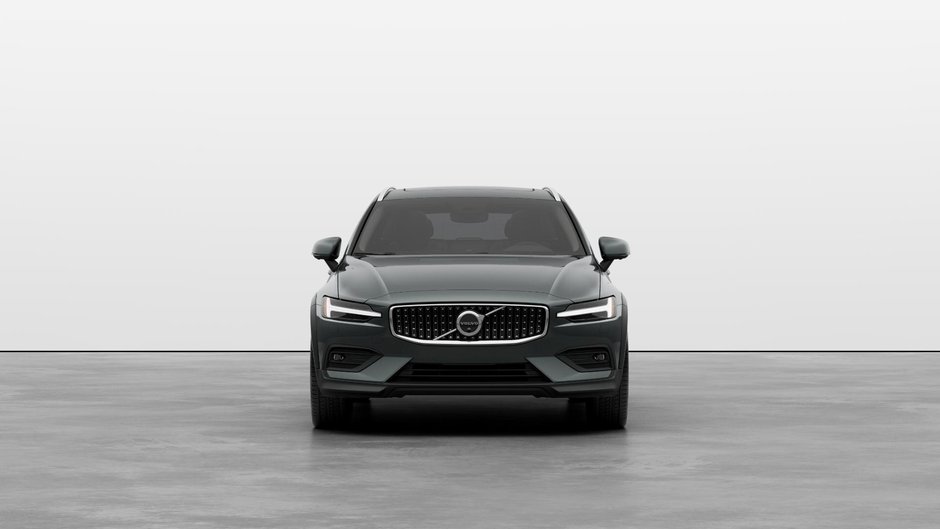 2026 Volvo V60 Cross Country Ultra-2