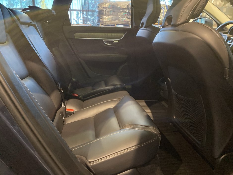 2023 Volvo V90 Cross Country B6 AWD Ultimate-20