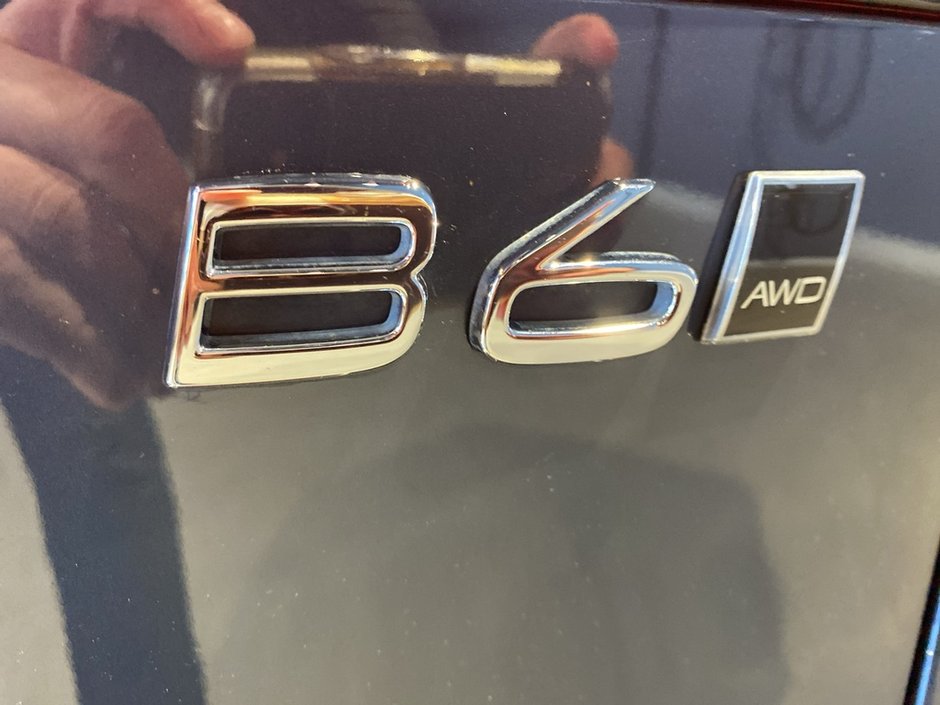 2023 Volvo V90 Cross Country B6 AWD Ultimate-26