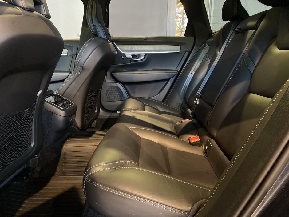 2023 Volvo V90 Cross Country B6 AWD Ultimate-17