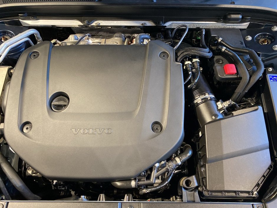 2023 Volvo V90 Cross Country B6 AWD Ultimate-26