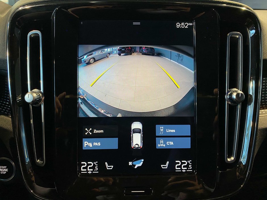 2022 Volvo XC40 T5 AWD R-Design-15