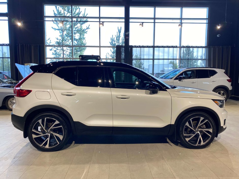 2022 Volvo XC40 T5 AWD R-Design-5