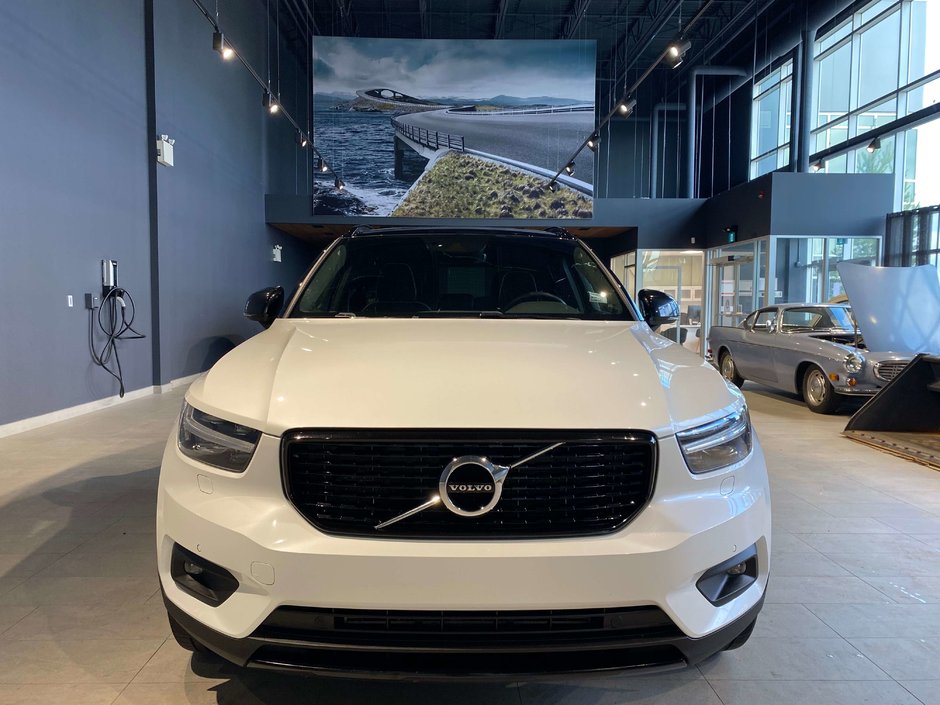 2022 Volvo XC40 T5 AWD R-Design-7