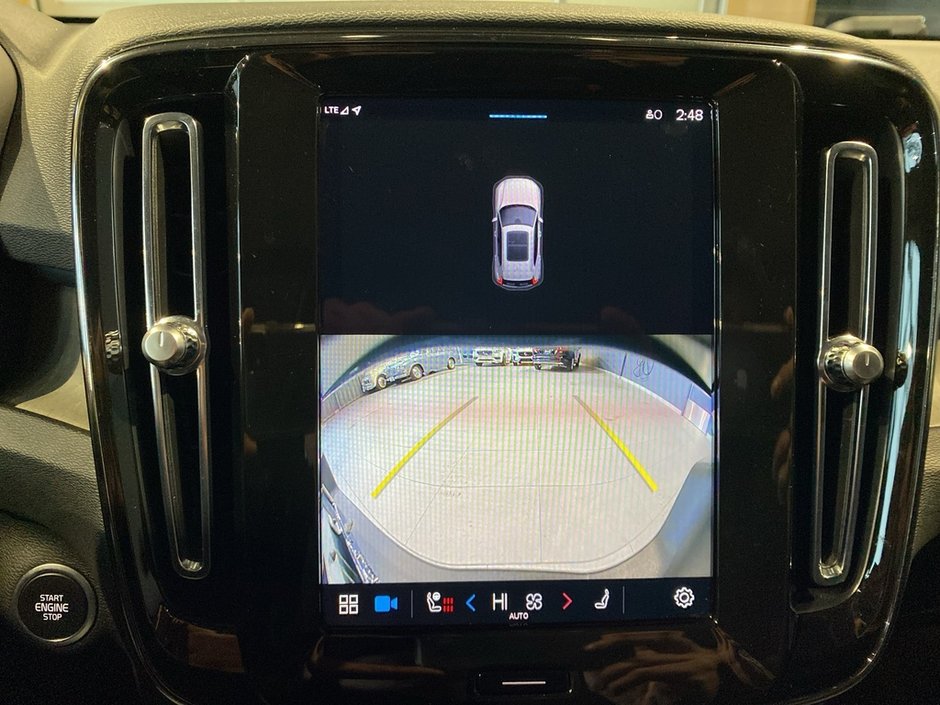 2023 Volvo XC40 B5 AWD Ultimate - Dark-15