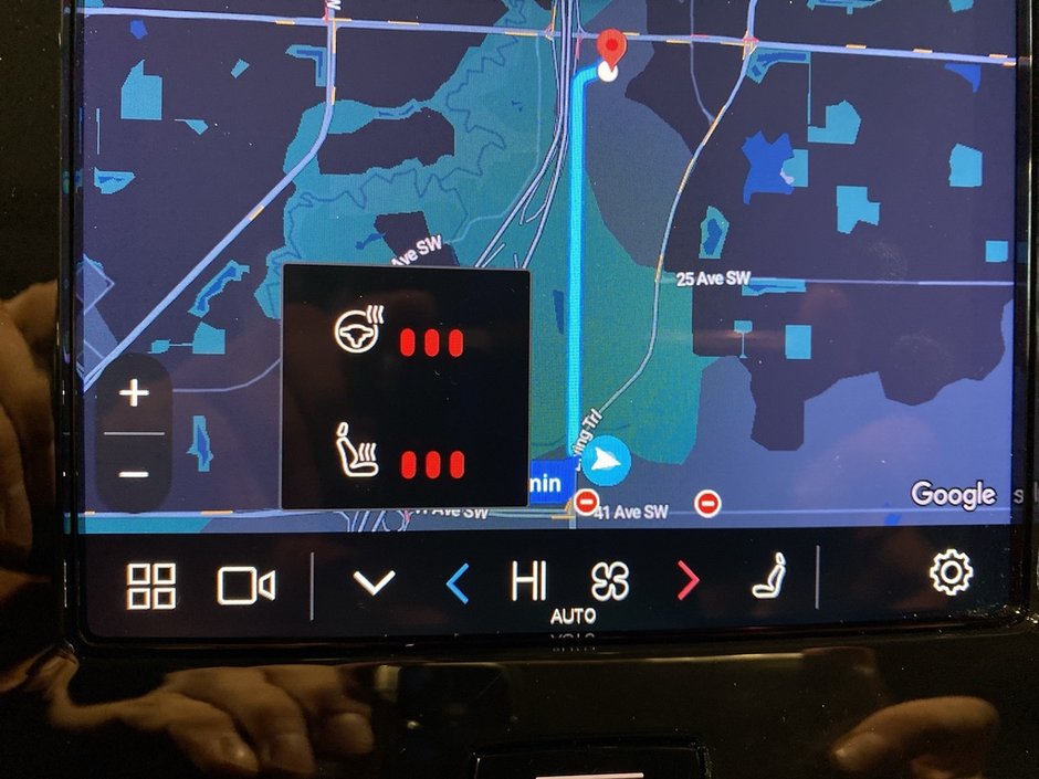 2023 Volvo XC40 B5 AWD Ultimate - Dark-14