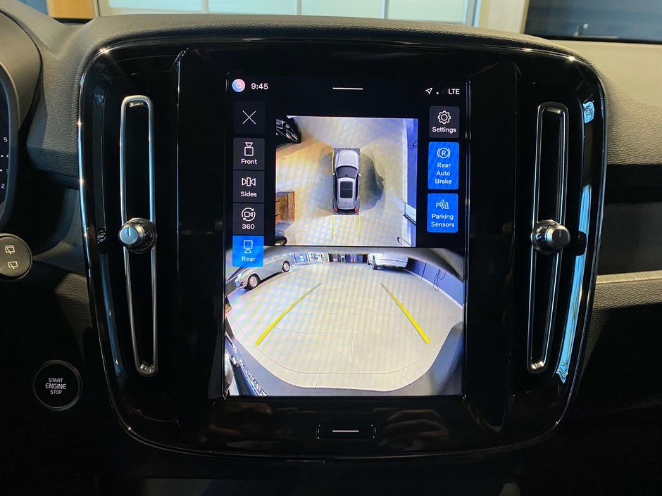 2024 Volvo XC40 B5 AWD Plus Bright Theme-14