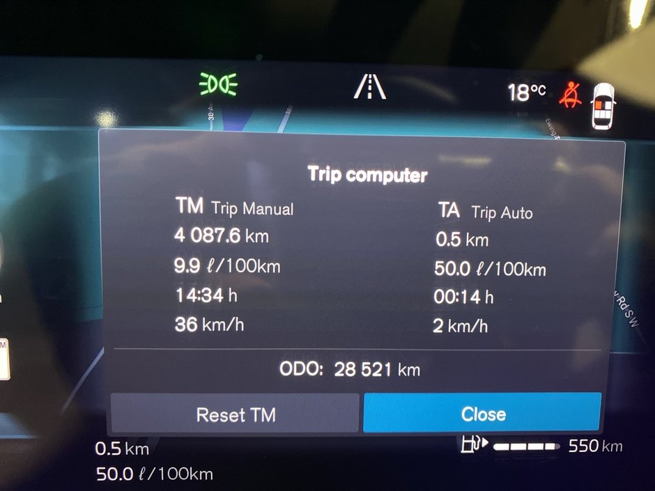 2025 Volvo XC40 B5 AWD Plus Dark Theme-15