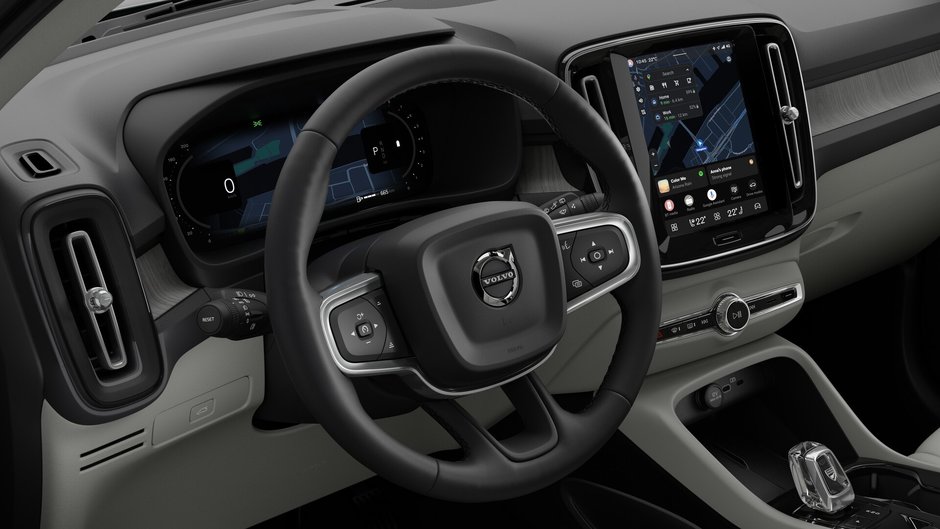 2026 Volvo XC40 Plus (Dark Theme)-13