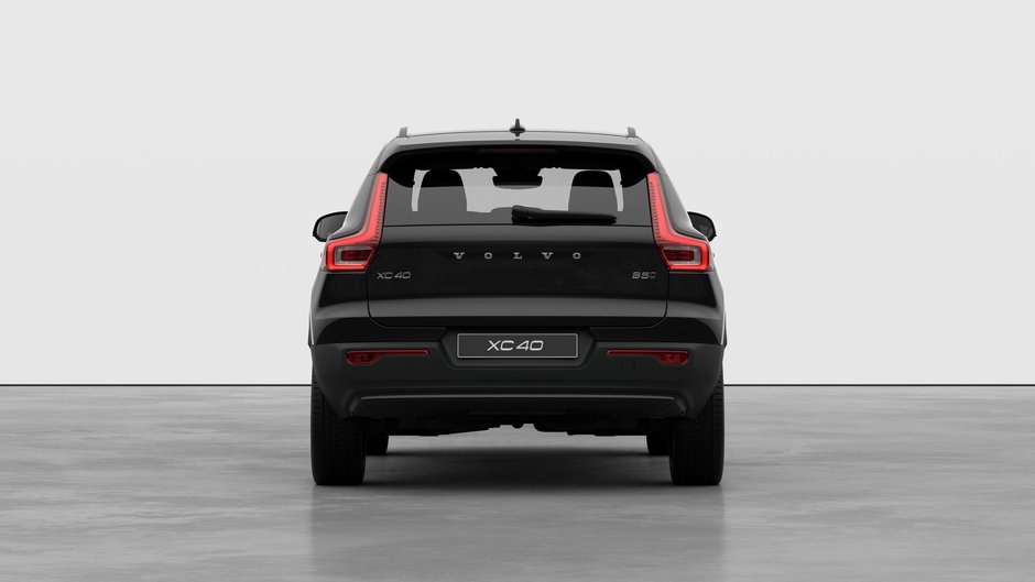 2026 Volvo XC40 Ultra Dark Theme-5