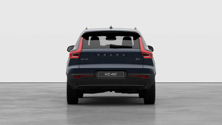 2026 Volvo XC40 Ultra Dark Theme-5