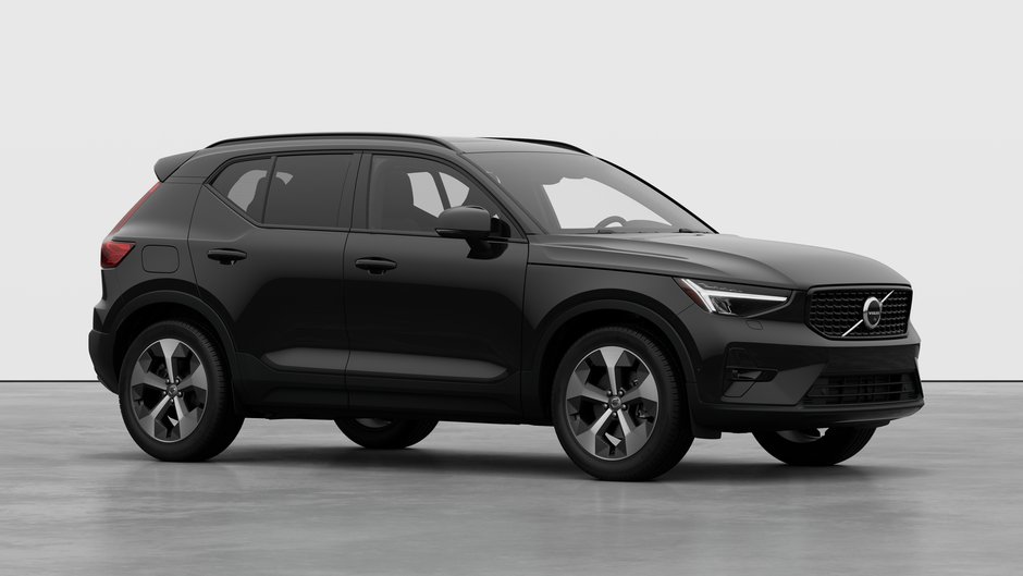 2026 Volvo XC40 Plus Dark Theme-2