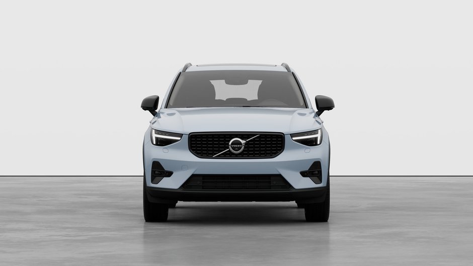 2026 Volvo XC40 Ultra (Dark Theme)-4