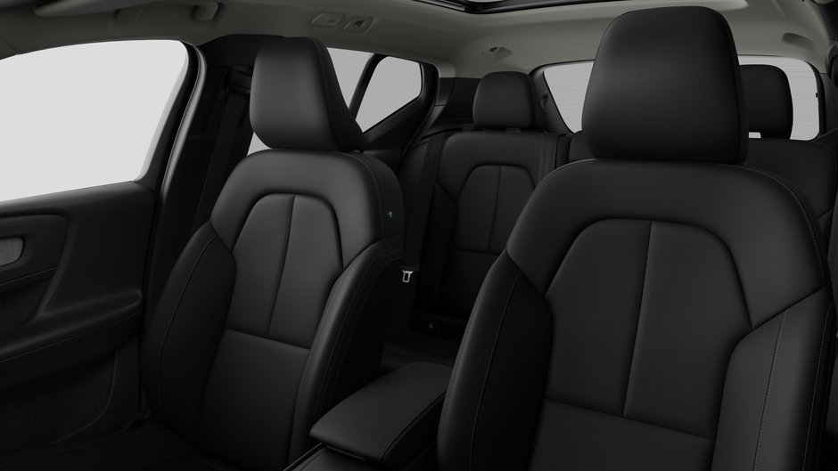 2026 Volvo XC40 Ultra Dark Theme-11