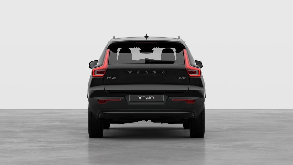 2026 Volvo XC40 Ultra Dark Theme-5