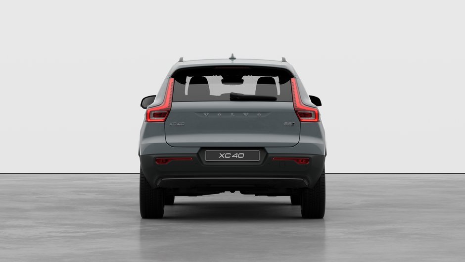 2026 Volvo XC40 Ultra Dark Theme-5